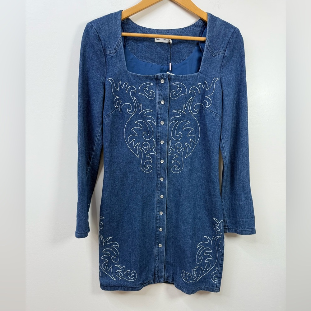 NWT Avec Les Filles Western
Embroidery Long Sleeve Denim Dress size 4 - Picture 4 of 12